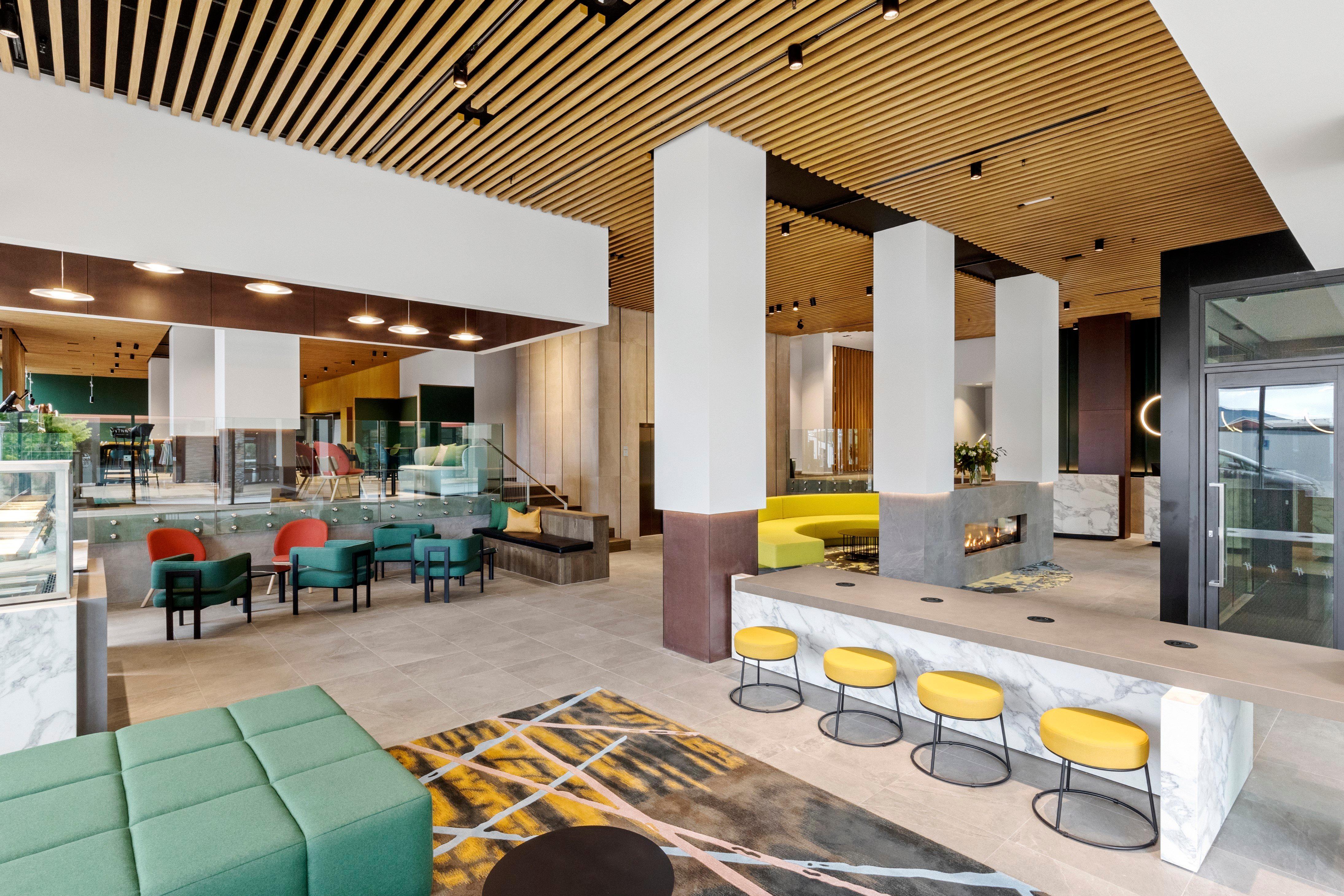 Holiday Inn Queenstown Remarkables Park Exterior foto